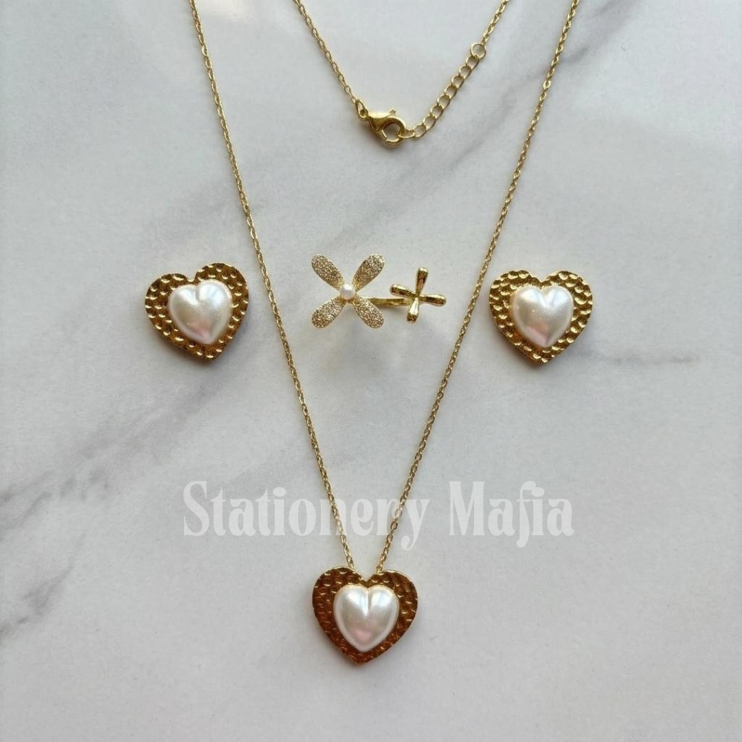 Pearl Heart Vintage Jewellery Set
